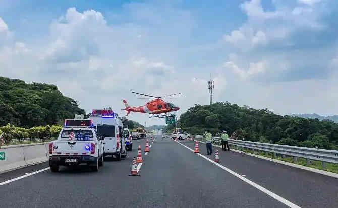 南川区高速公路汽车救援案例