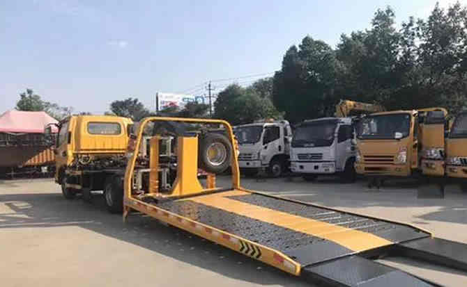 南川区汽车中途维修案例